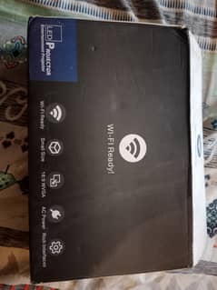 Led projector full hd very good condition