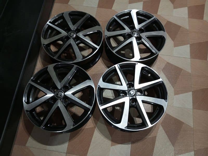 Axio WXB 16 inch Original Alloy Rims 4