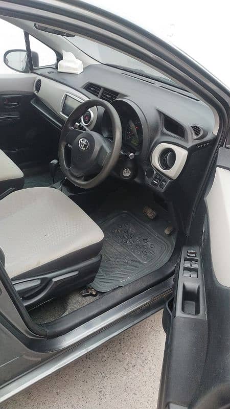 Toyota Vitz 2014 2