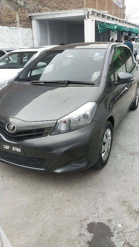 Toyota Vitz 2014 5