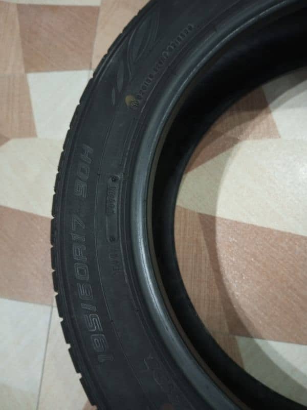 Dunlop 195 60 R17 Raize Rocky tyres 2