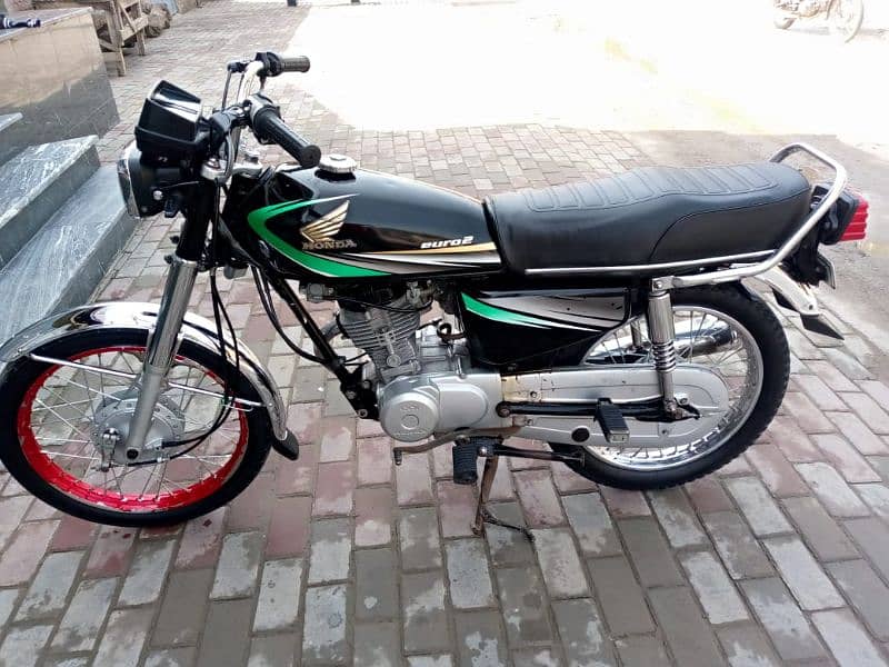 Honda 125 2012 Genuine 13