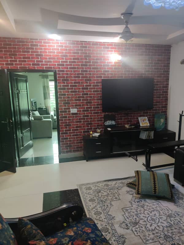 10 Marla Brand House For Rent Available In Umar Block Sector B Bahria Town Lahore 8