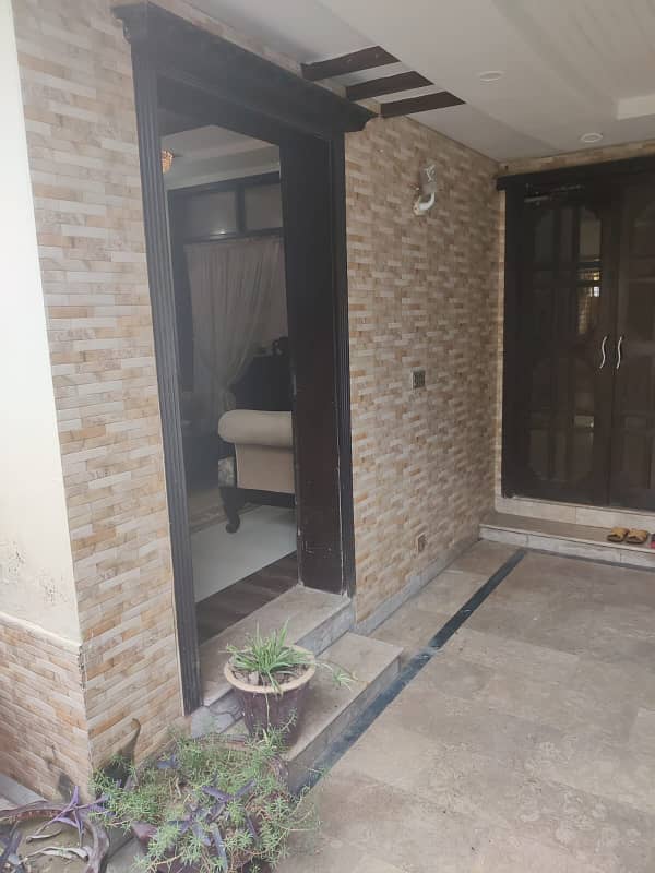 10 Marla Brand House For Rent Available In Umar Block Sector B Bahria Town Lahore 10