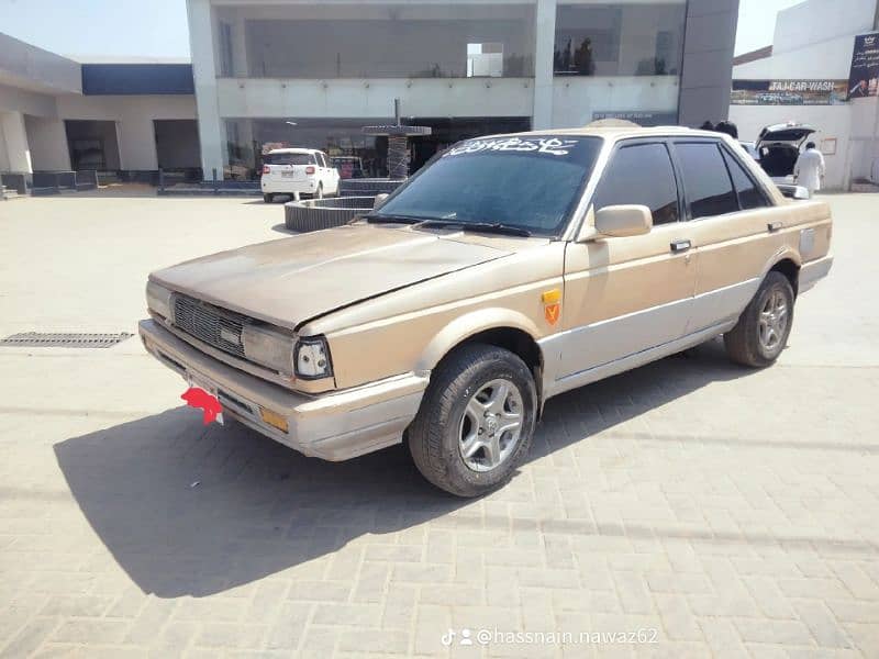 Nissan Sunny 1987 4