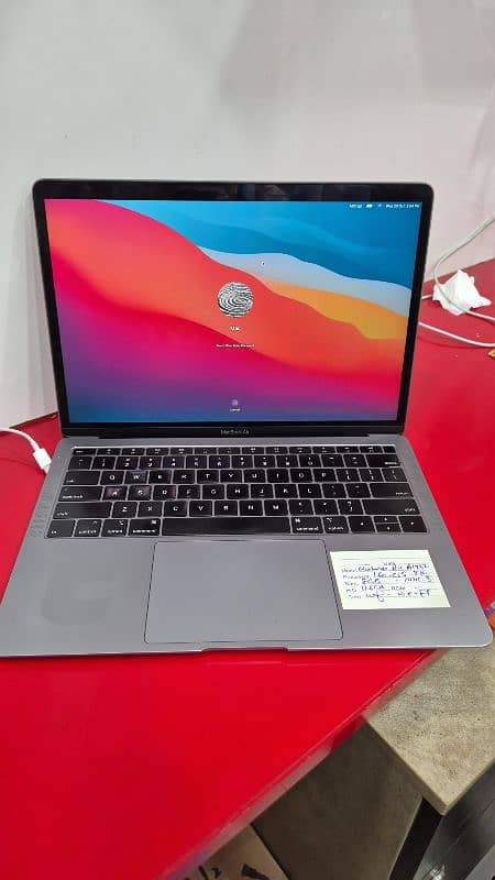 MacBook Air 2019 1