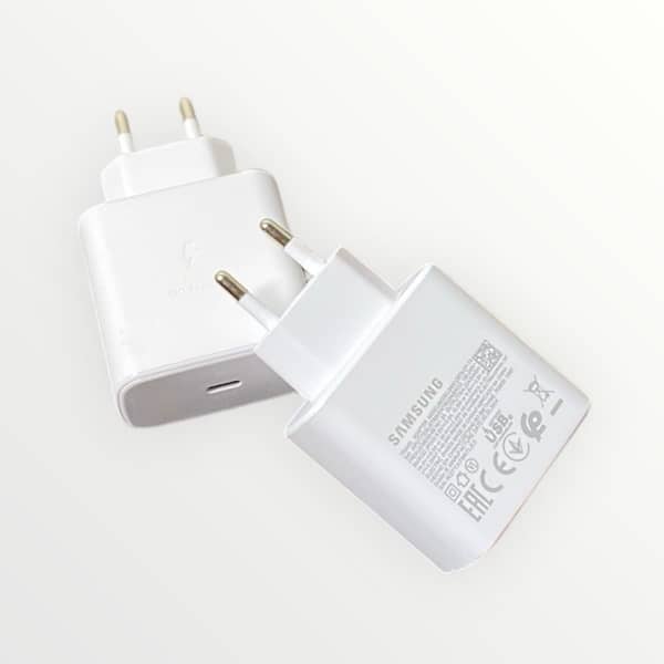 mobile phone chargers 1