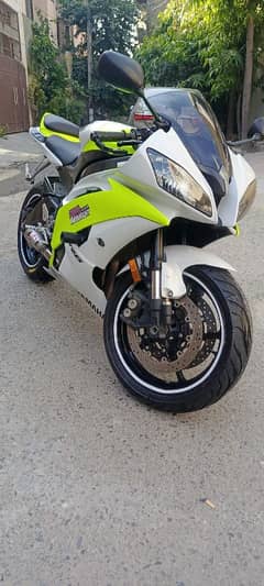 Yamaha YZF R6 0