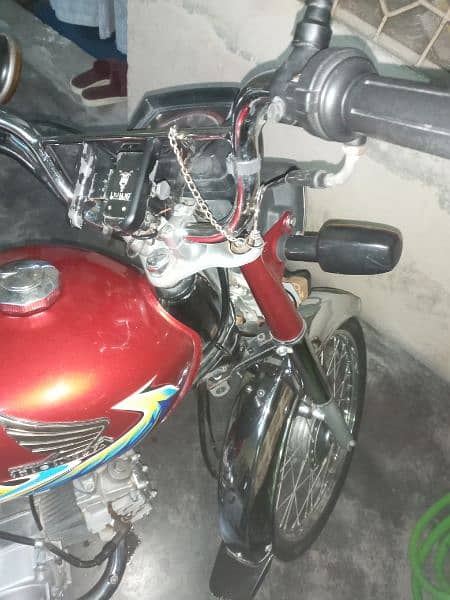 Honda cd70 cc bike in red color 10/10 condition 17