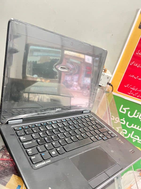 Dell latitude e7250 1