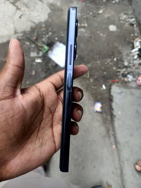 infinix note 30 8/256 1