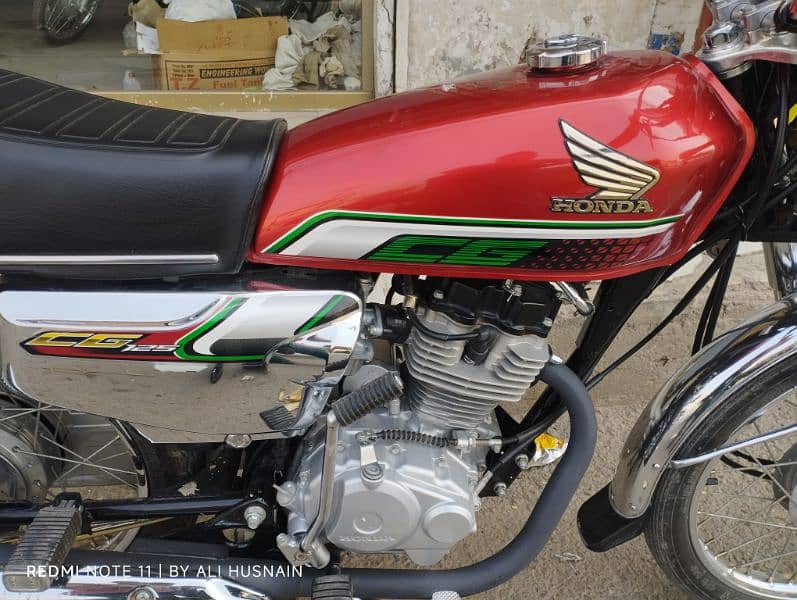 Honda CG-125S 2023 Model First Owner Boht kam Chala Howa All Documents 3