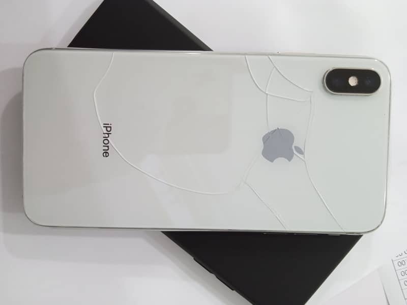 IPHONE XS MAX 64GN NON PTA (ONIC SIM WORKING 5 months) 8