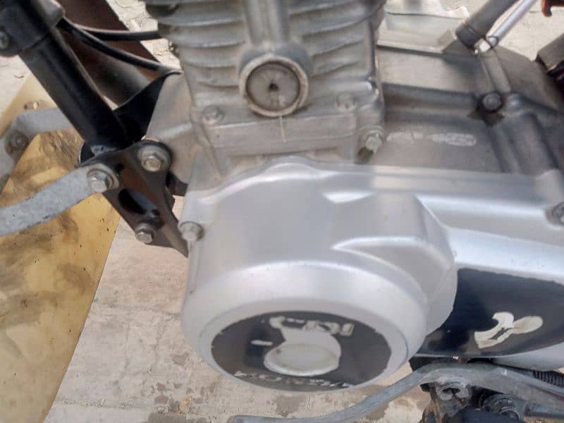 Exchange possible with Honda prider 100cc 22-23 Models 4