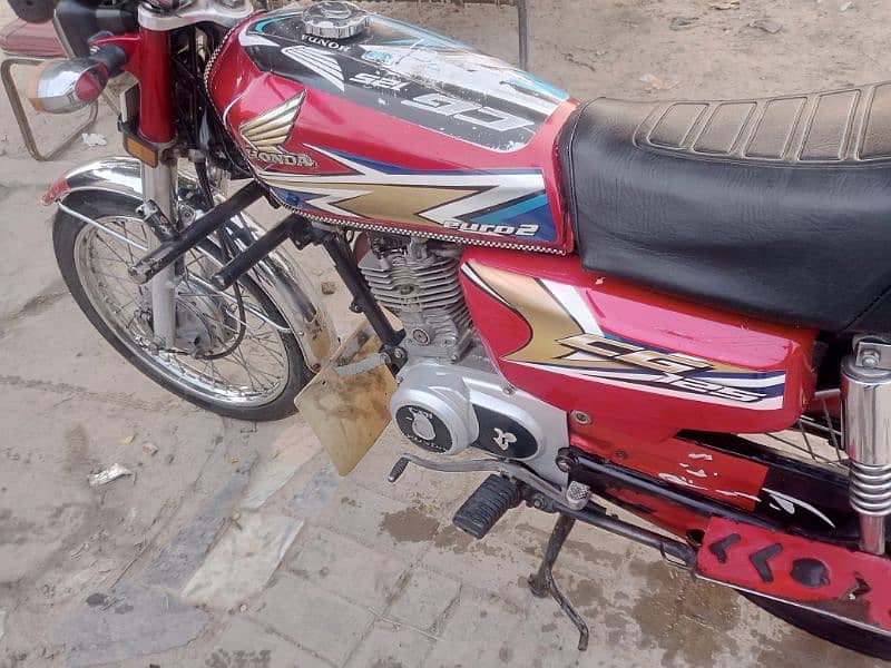 Exchange possible with Honda prider 100cc 22-23 Models 7