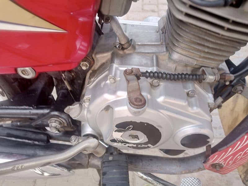 Exchange possible with Honda prider 100cc 22-23 Models 9