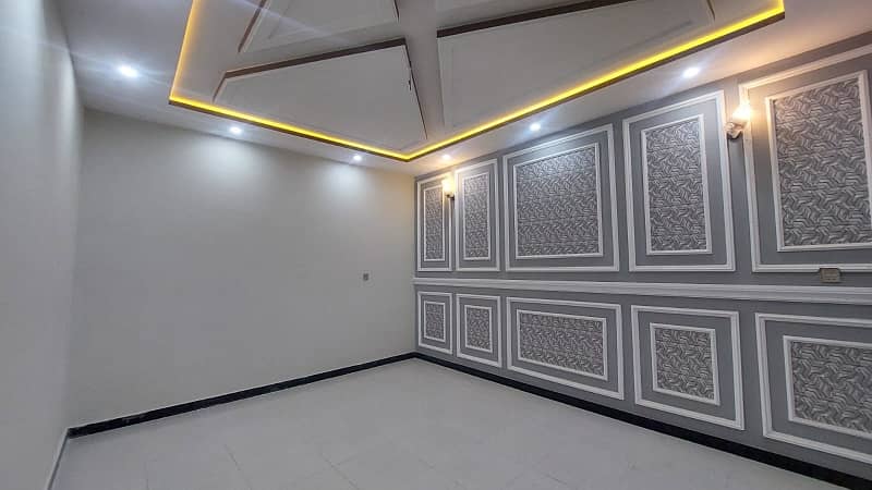 Prime Location House Of 7 Marla Is Available For Sale In Sufiyan Garden, Peshawar 14