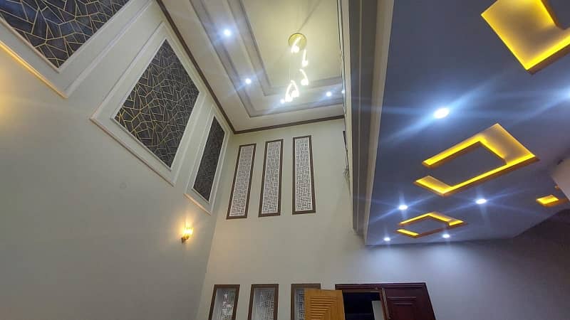 Prime Location House Of 7 Marla Is Available For Sale In Sufiyan Garden, Peshawar 15