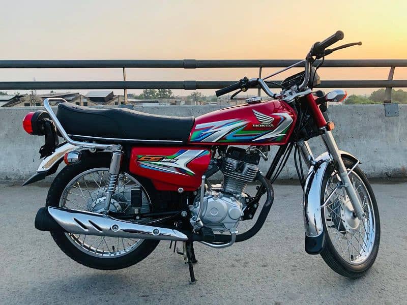 honda 125 2023 10