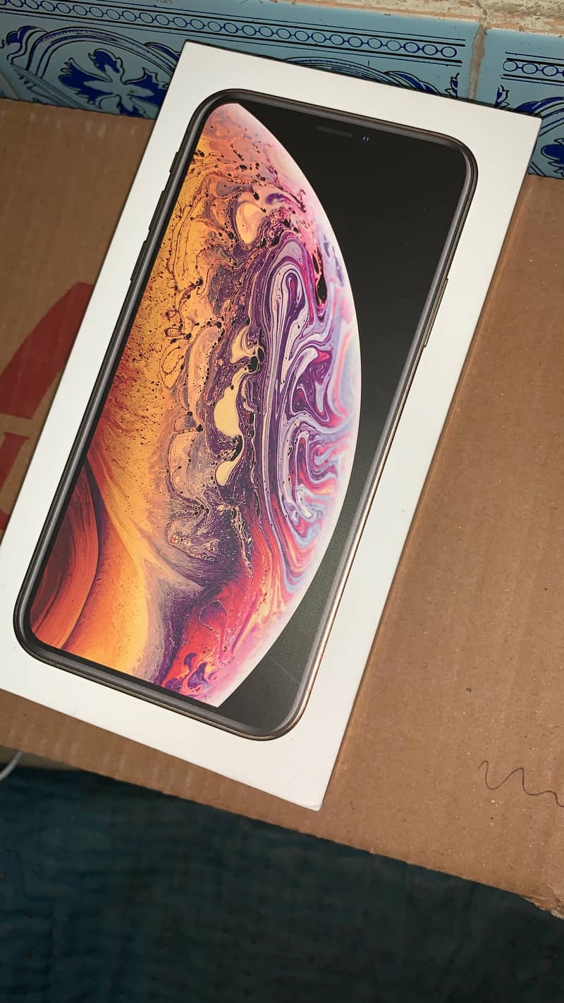 Iphone xs 64 gold 6