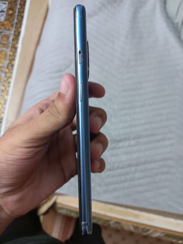 One Plus 7t 4