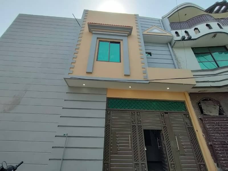 A Prime Location House Of 3 Marla In Arbab Sabz Ali Khan Town 0