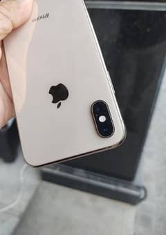 iphone xs sim working camera phone neat condition