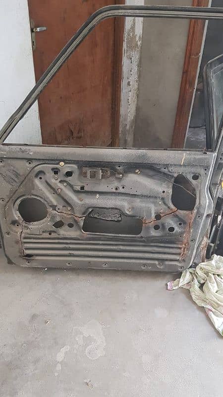 Nissan patrol model 1992 to 1994 parts for sale 3