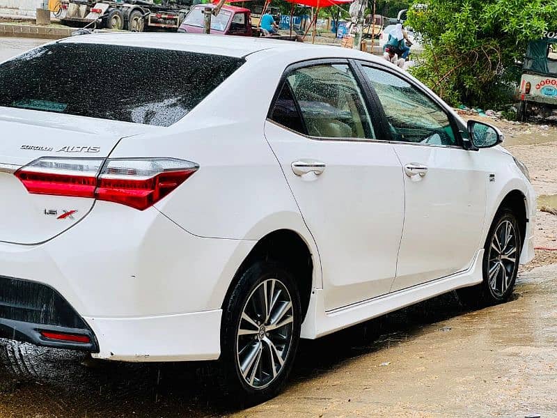 Toyota Corolla Altis 2022 - Special Edition 5