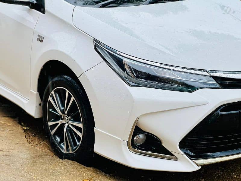 Toyota Corolla Altis 2022 - Special Edition 6