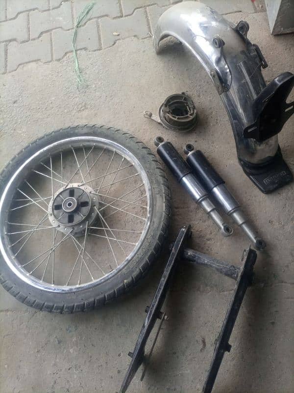 Honda 110 k spare parts  for sale 4