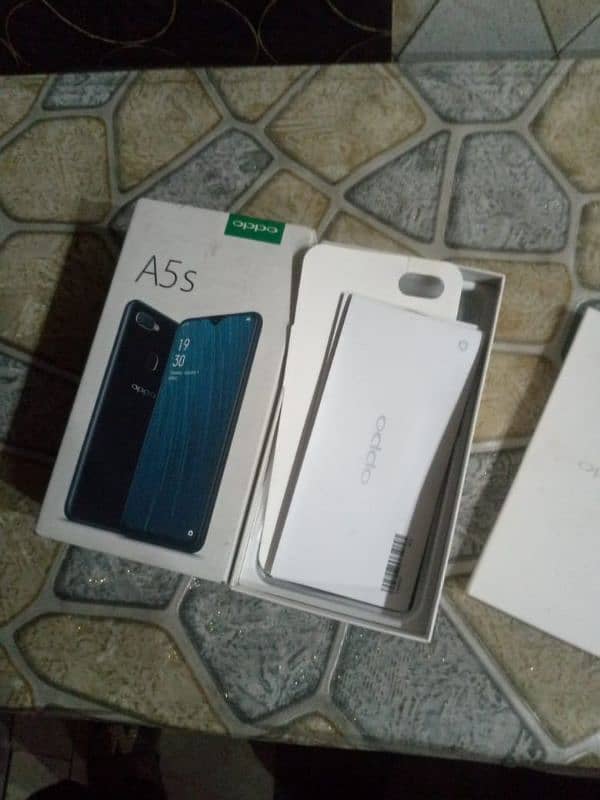 oppo A5s.    3gb    32gb 11