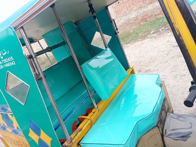 CNG rickshaw for sale 2