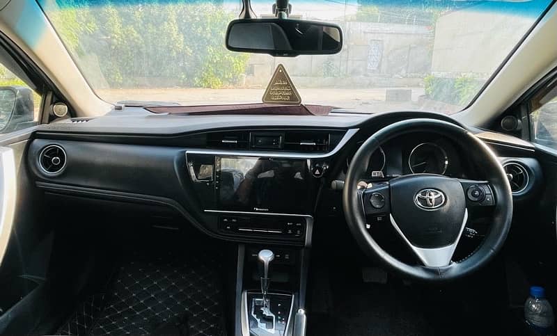 Toyota COROLLA ALTIS GRANDE X 1.8 5