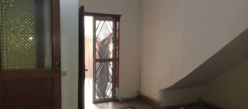 5 marla lower portion for rent in johar town phase 2 0