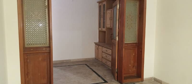 5 marla lower portion for rent in johar town phase 2 9