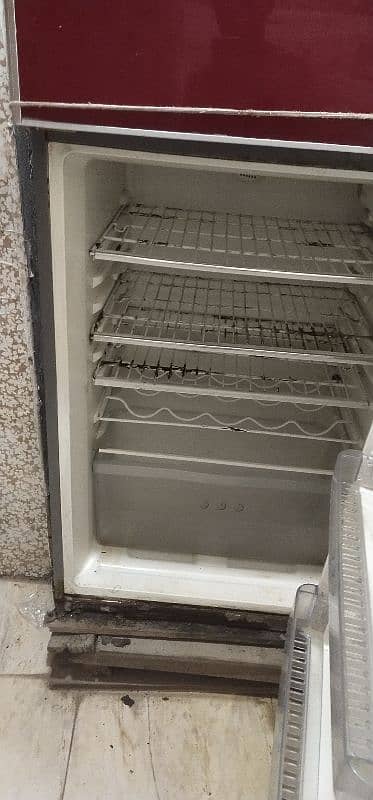 Haire Refrigerator 2