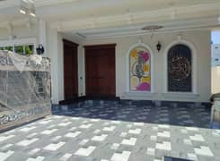 A Palatial Residence For sale In Wapda Town Phase 1 - Block J3 Lahore