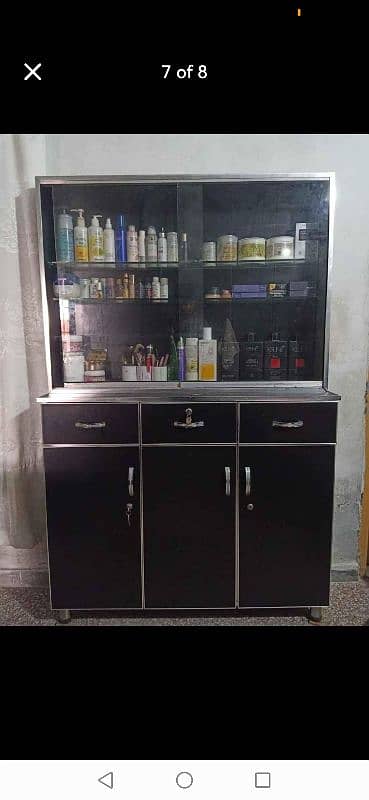 Beauty Parlour Furniture 6