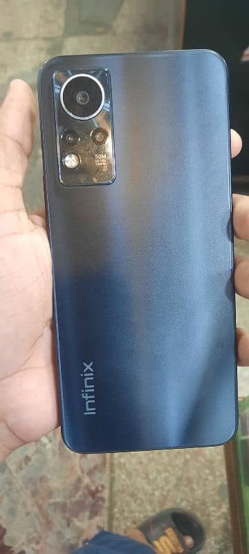 infinix note 11 6+4 128 Gb 2