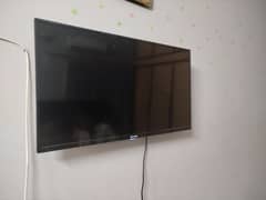 LED 41 inch smart tv