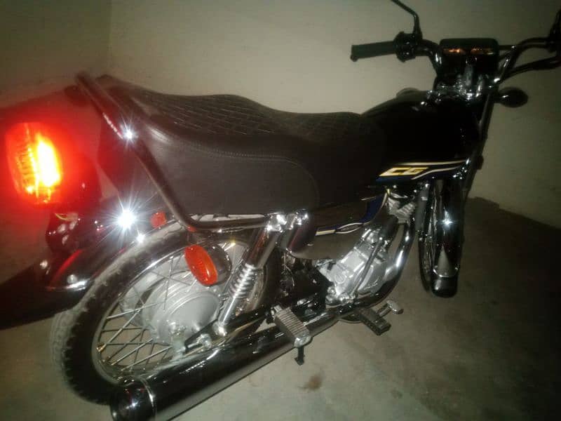 HONDA 125 SULF START BLACK 5