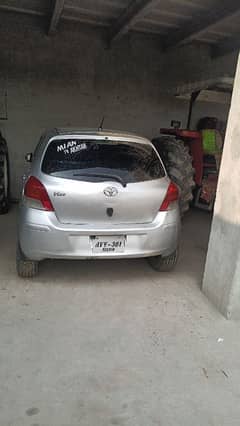 Toyota Vitz 2011