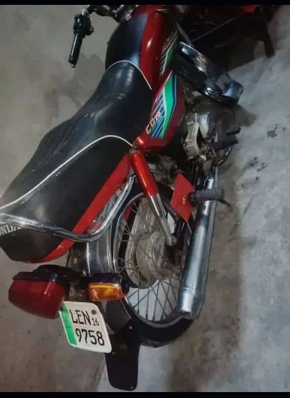 Honda CD 70 03007932885 3