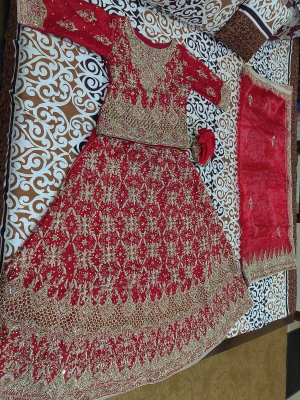 Red bridal lehnga 3