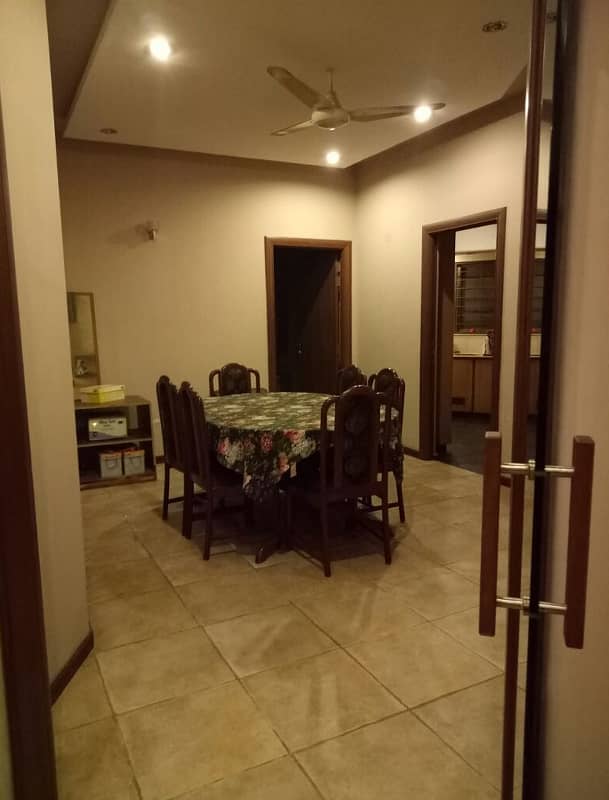 01 KANAL FULLY FURNISHED UPPER PORTION WITH SEPARATE GATE AVAILABLE FOR RENT 2