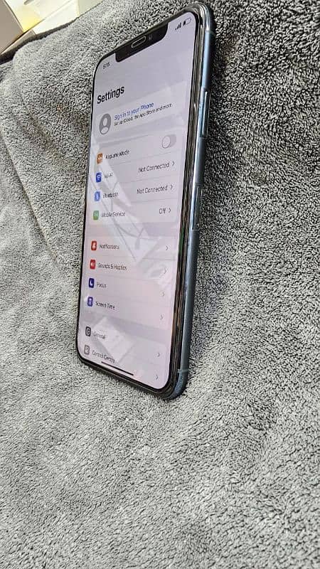 iphone 11 pro max 256 GB PTA Approve 10 by 10 84 battery health All ok 2