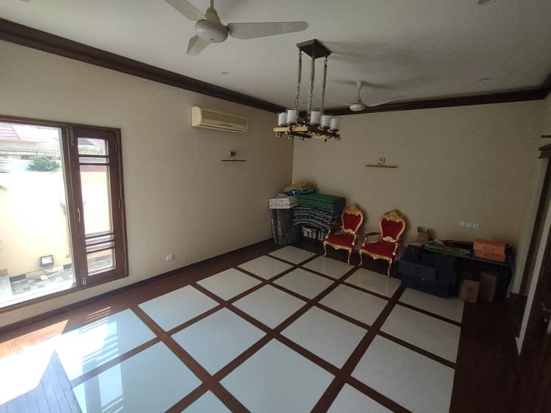 Stunning 1000 Yards Semi Furnished Bungalow is Available For Rent 13