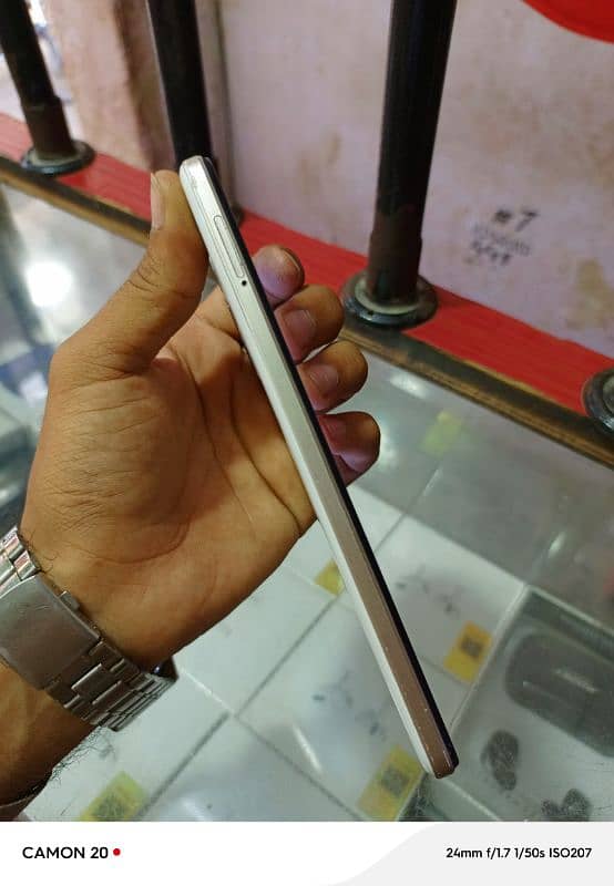 tecno camon 18T 10 by 10 condition white colour 4/128 2