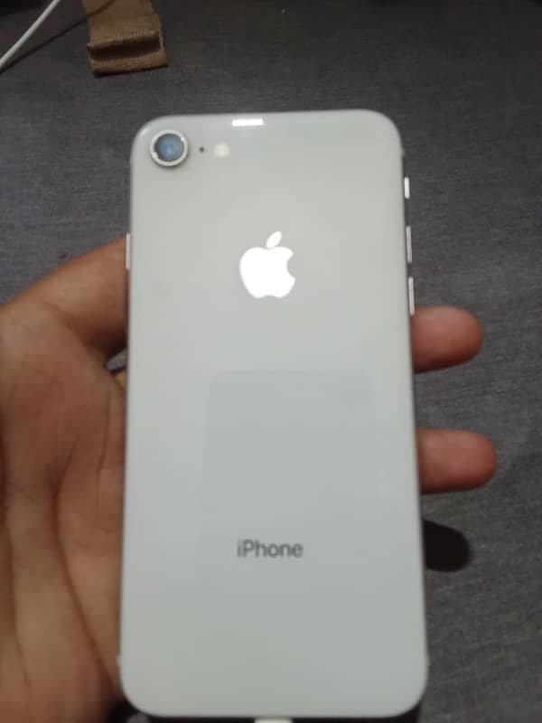 iPhone 8 64gb non pta (sim working ) 0